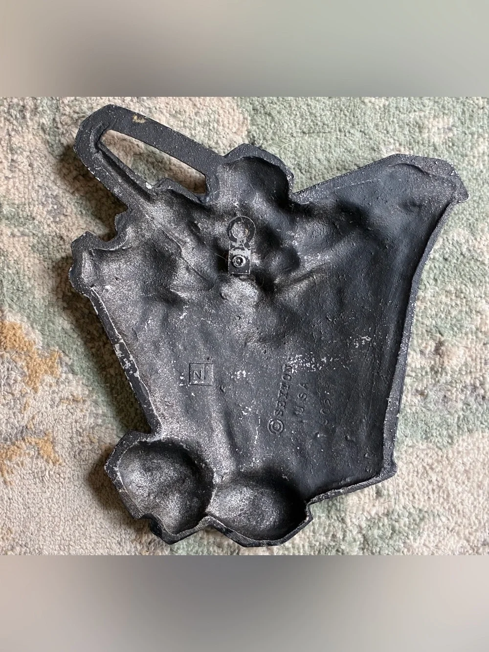 Vintage Sexton USA Cast Metal Wall Décor
